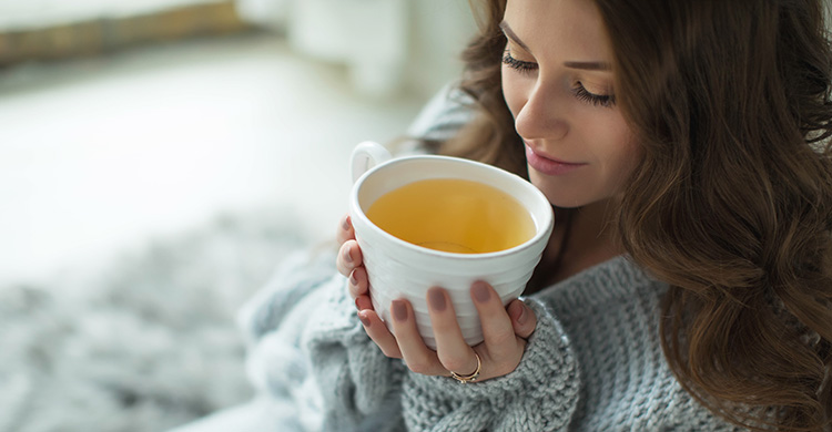 Inhalieren Tee bei Erkältungen